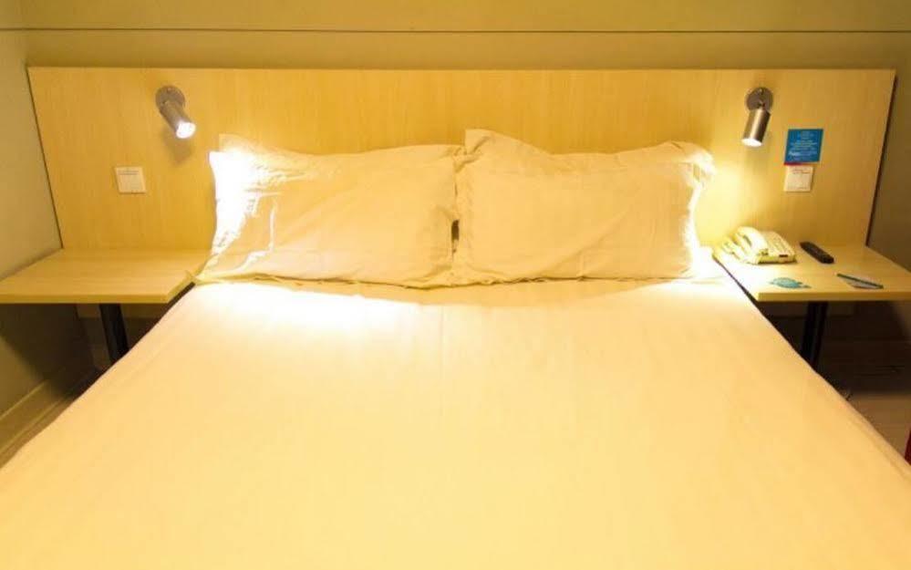 Jinjiang Binzhou Huanghe 4Th Road Hotel Kültér fotó