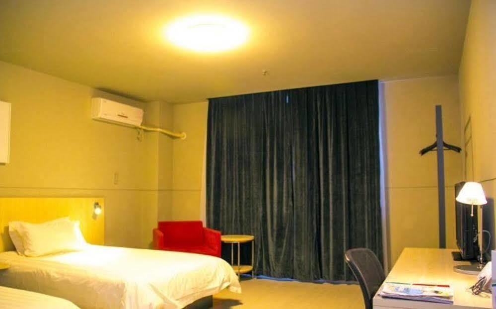 Jinjiang Binzhou Huanghe 4Th Road Hotel Kültér fotó