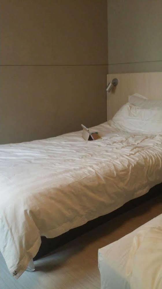 Jinjiang Binzhou Huanghe 4Th Road Hotel Kültér fotó